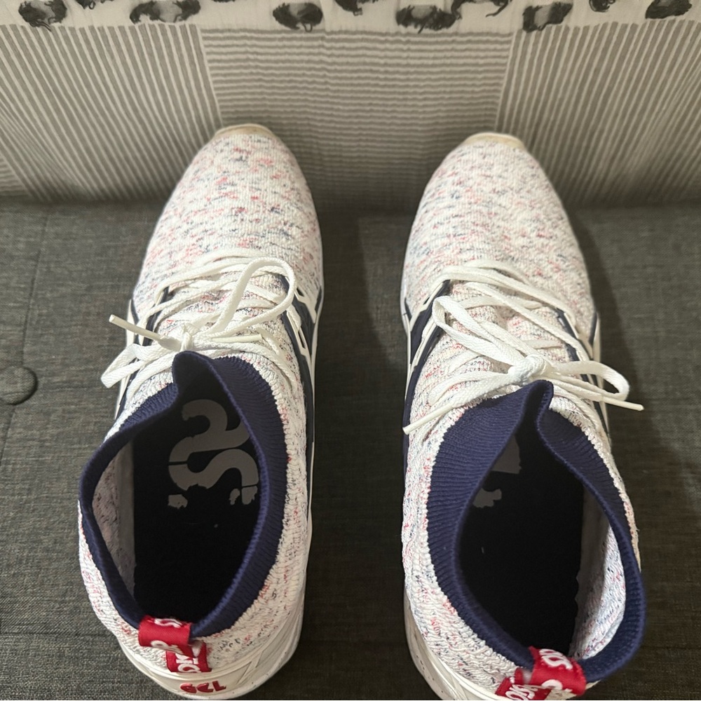 Asics Gel-Kayano Knit MT White and Navy - Picture 4 of 4